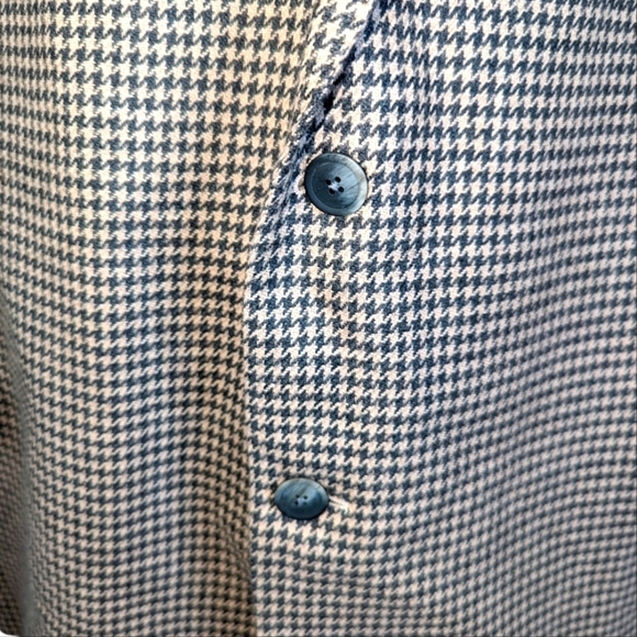 Hickey Freeman (Loro Piana) Houndstooth Men's Blazer... See Measurements - Picture 6 of 13